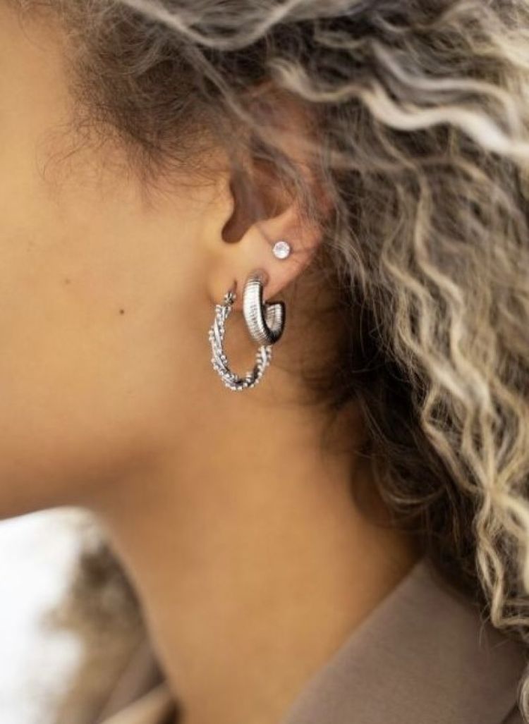MJ052311500 1500 Zilver
