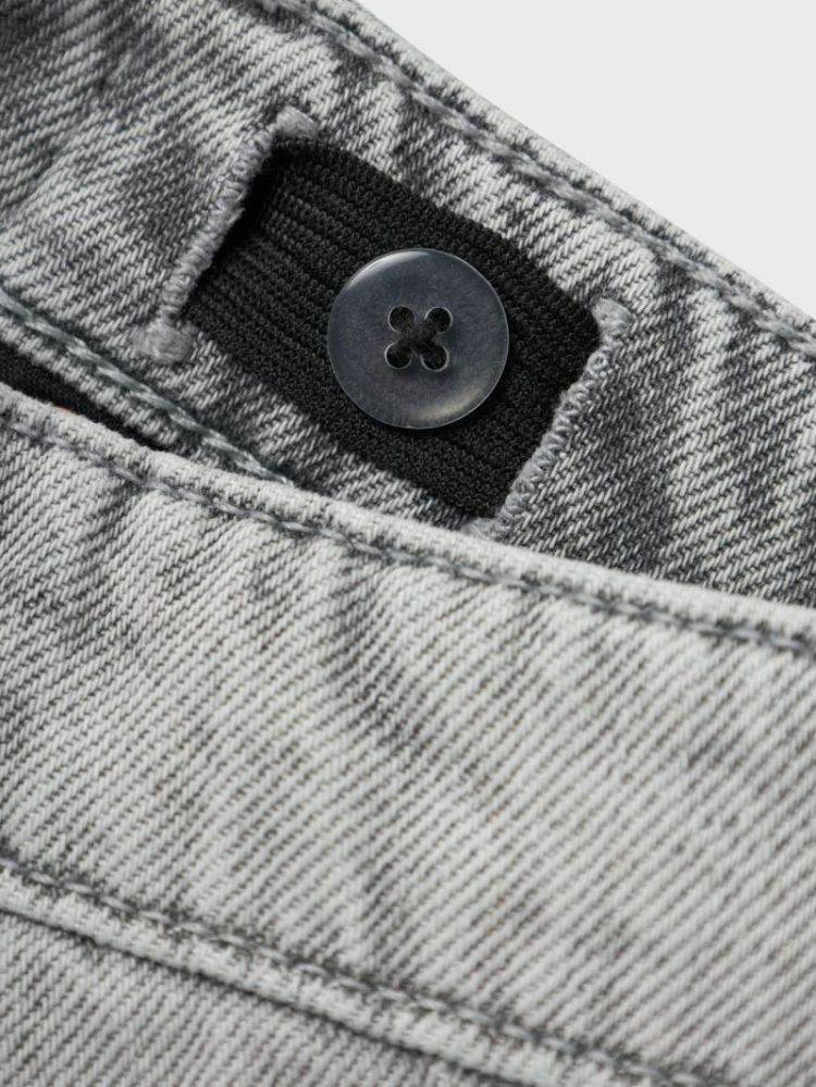 NKMRYAN STRAIGHT JEANS NOOS LIGHT GREY DENI