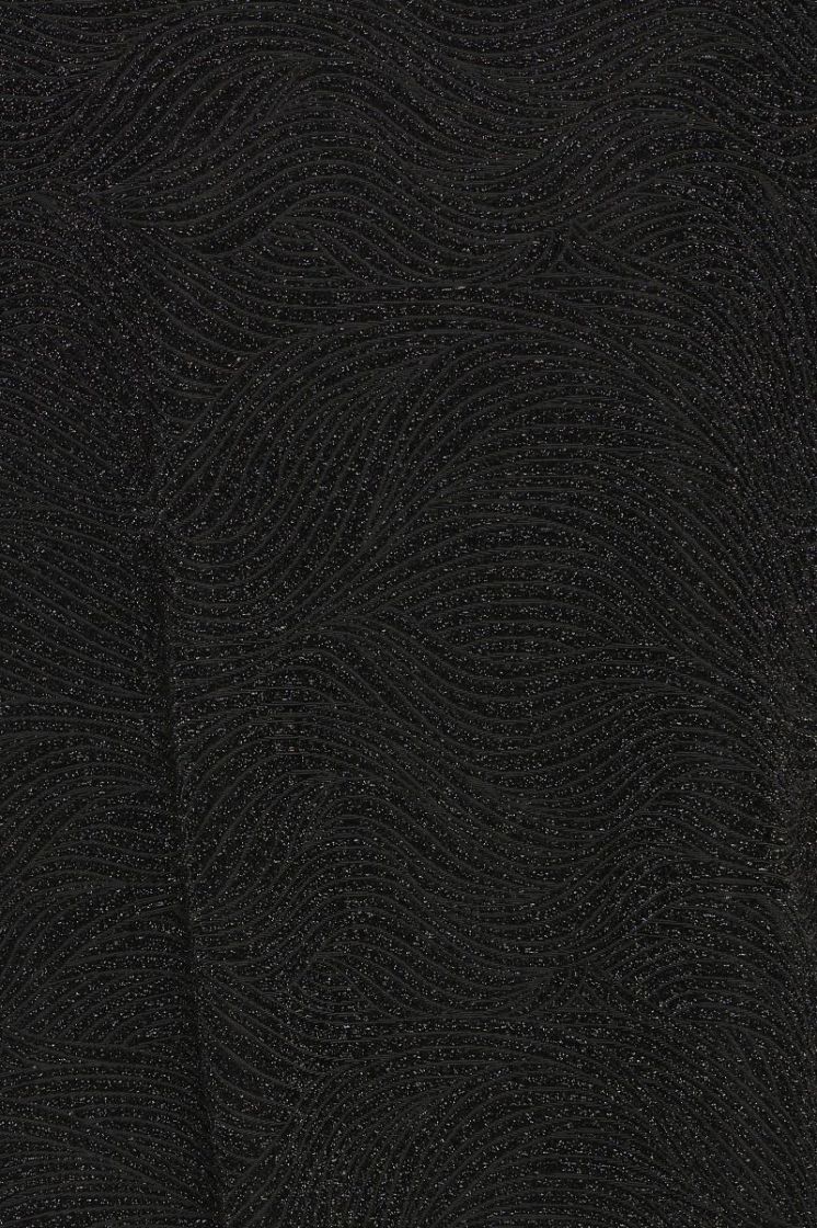 194008 Black