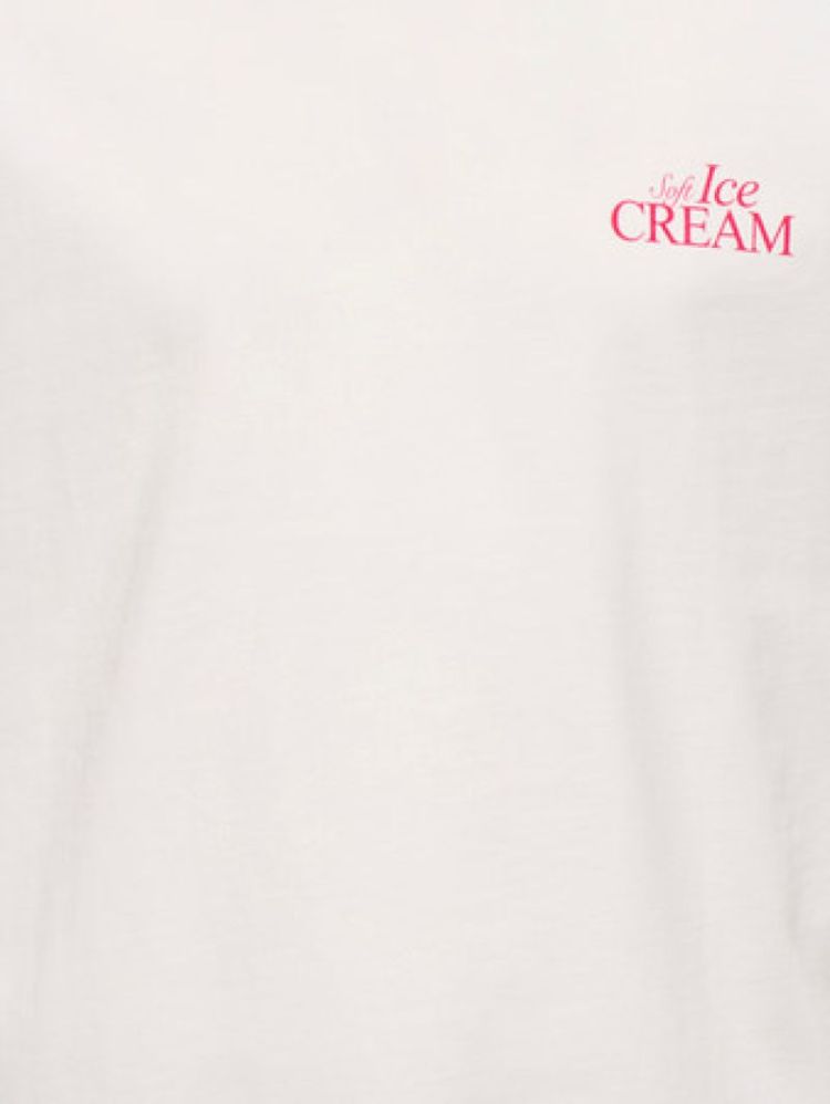  White 4918904