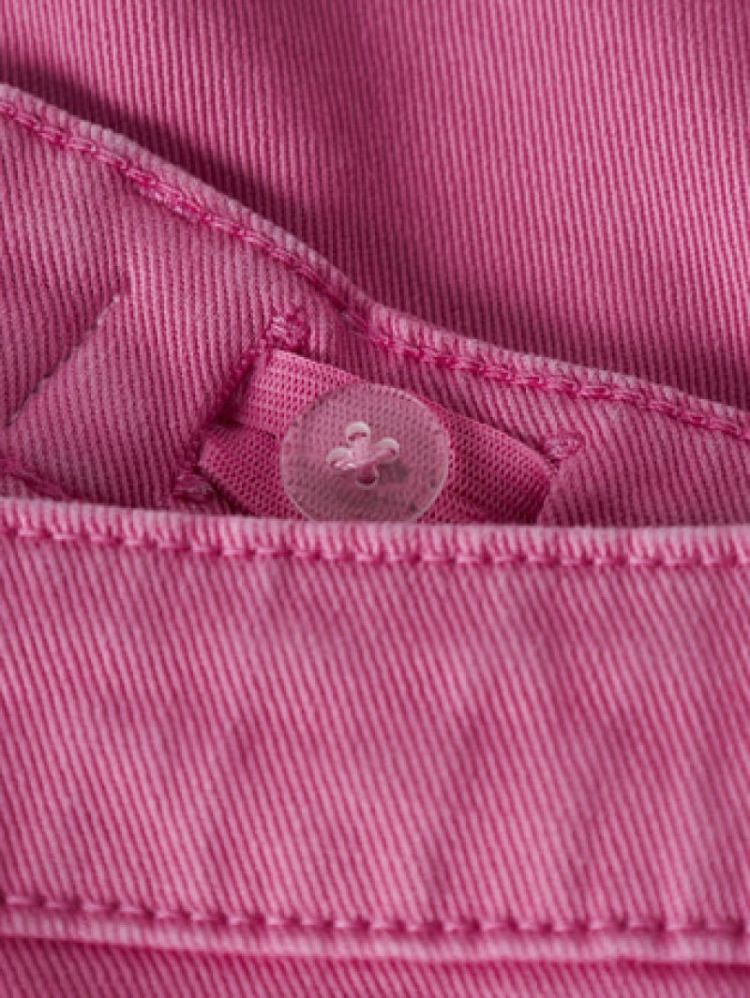  Pink 4937798
