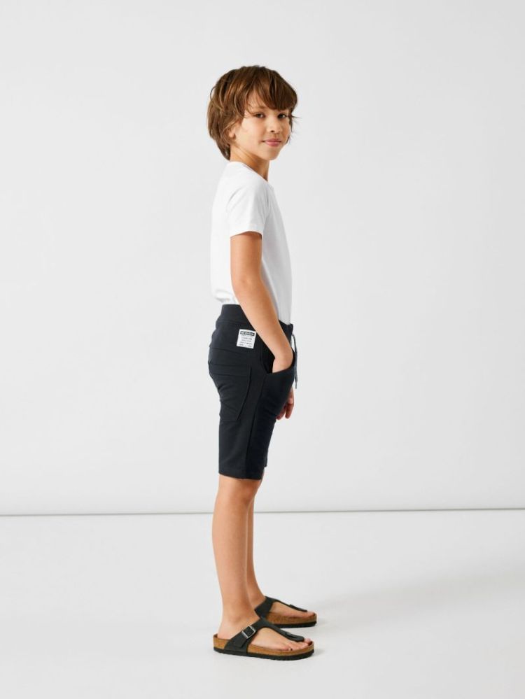 NKMVERMO LONG SWE SHORTS UNB F 3881327 Dark Sa