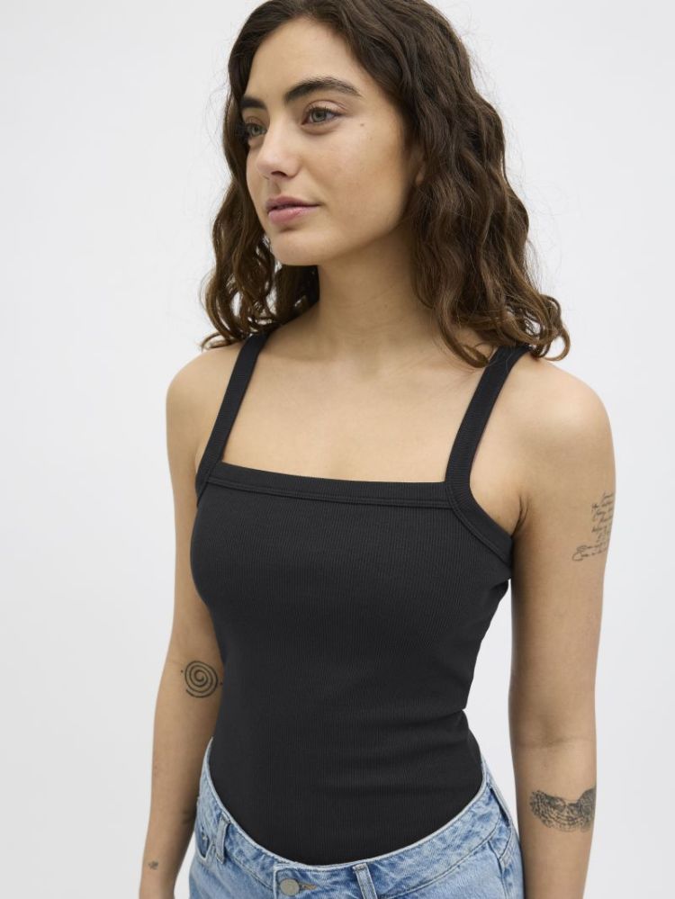 JXFIFI STR SL RIB TOP BLACK