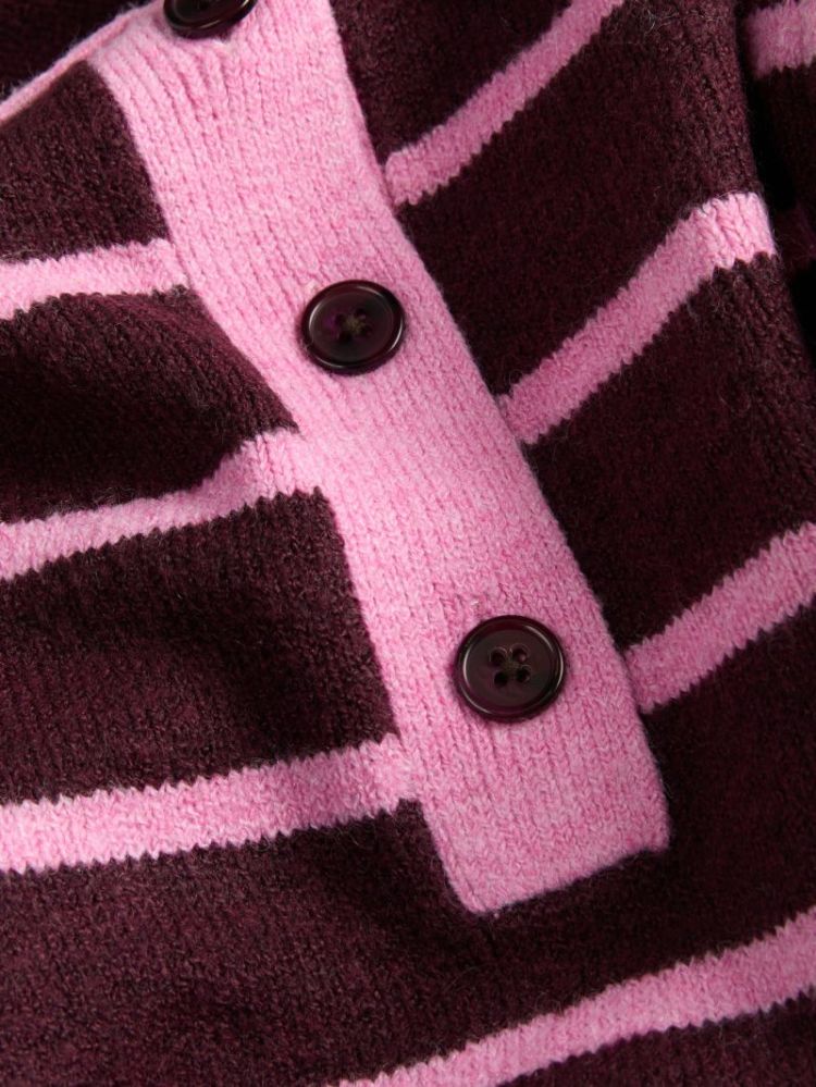 12298904 5058807 Pink