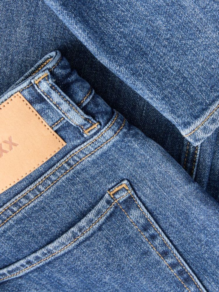 JXLISBON MOM HW C397 DNM NOOS BLUE DENIM