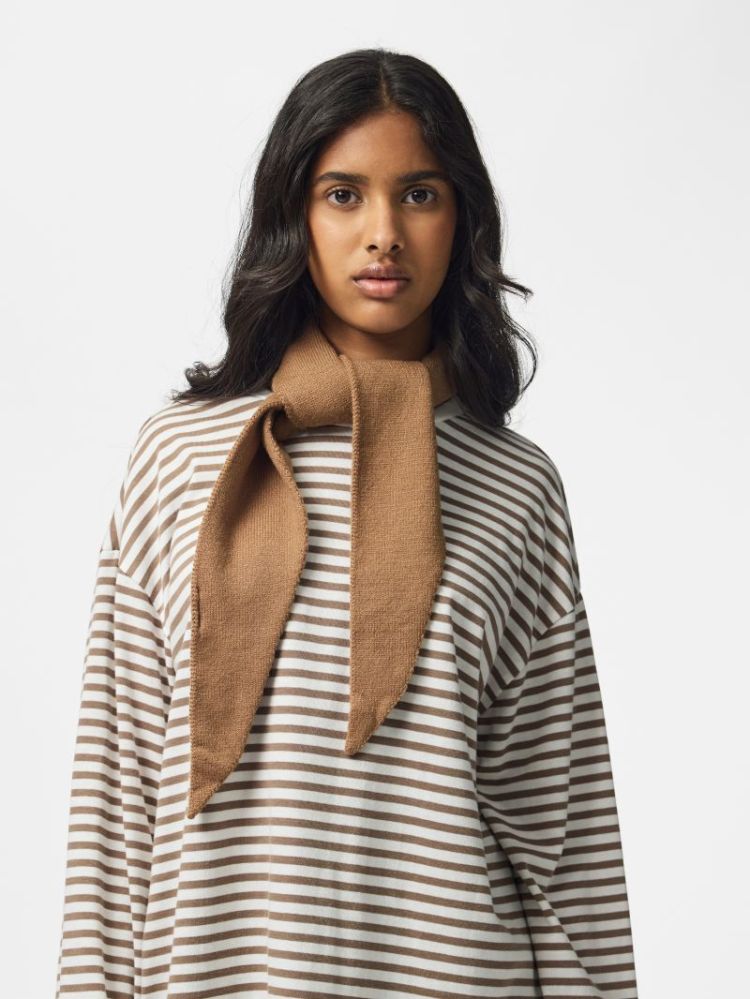 PCKOMMA TRIANGLE SCARF NOOS TOASTED COCONUT