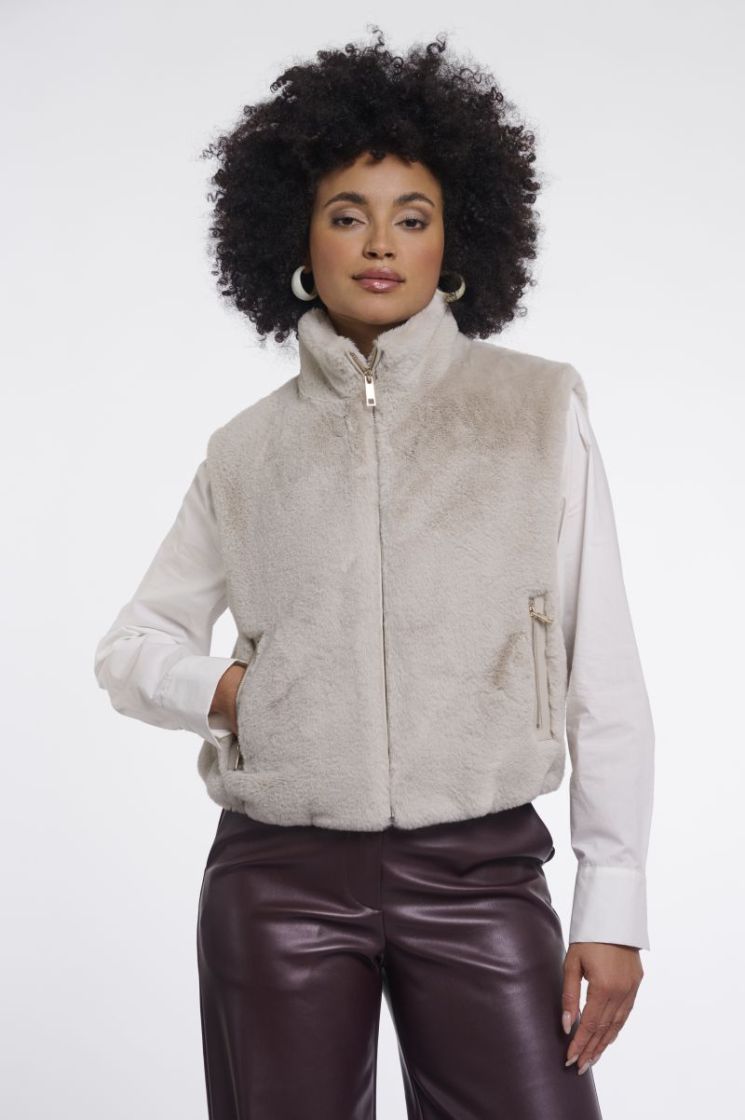 SHORT FAUX FUR WAISTCOAT BIRCH