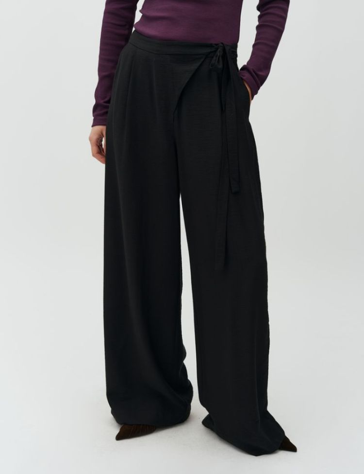 64991316 black
