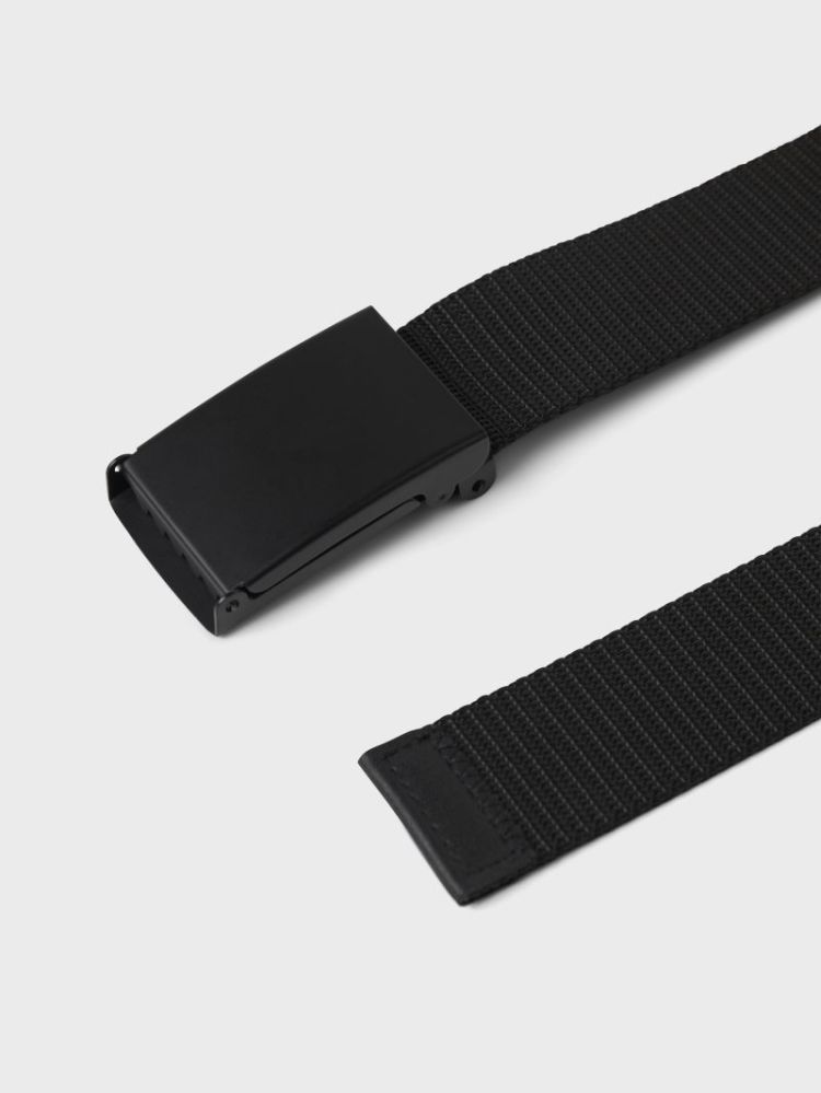 13227077 Black 4421258
