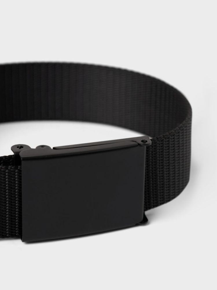 13227077 Black 4421258