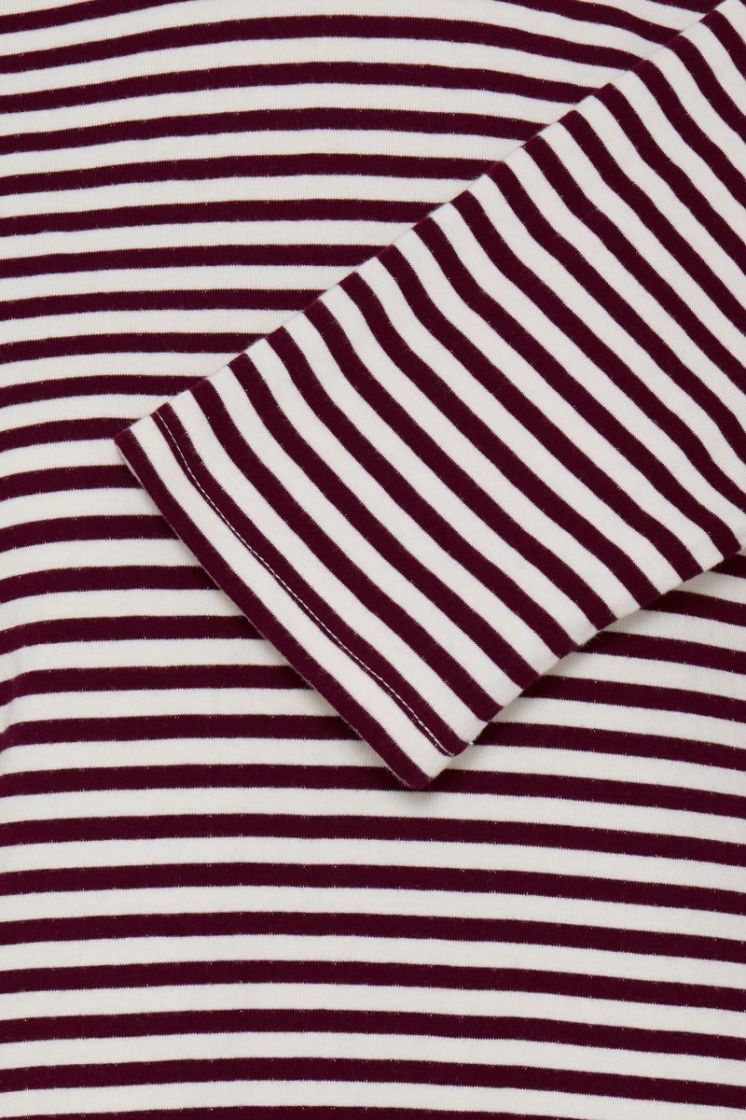 900012511 RED A