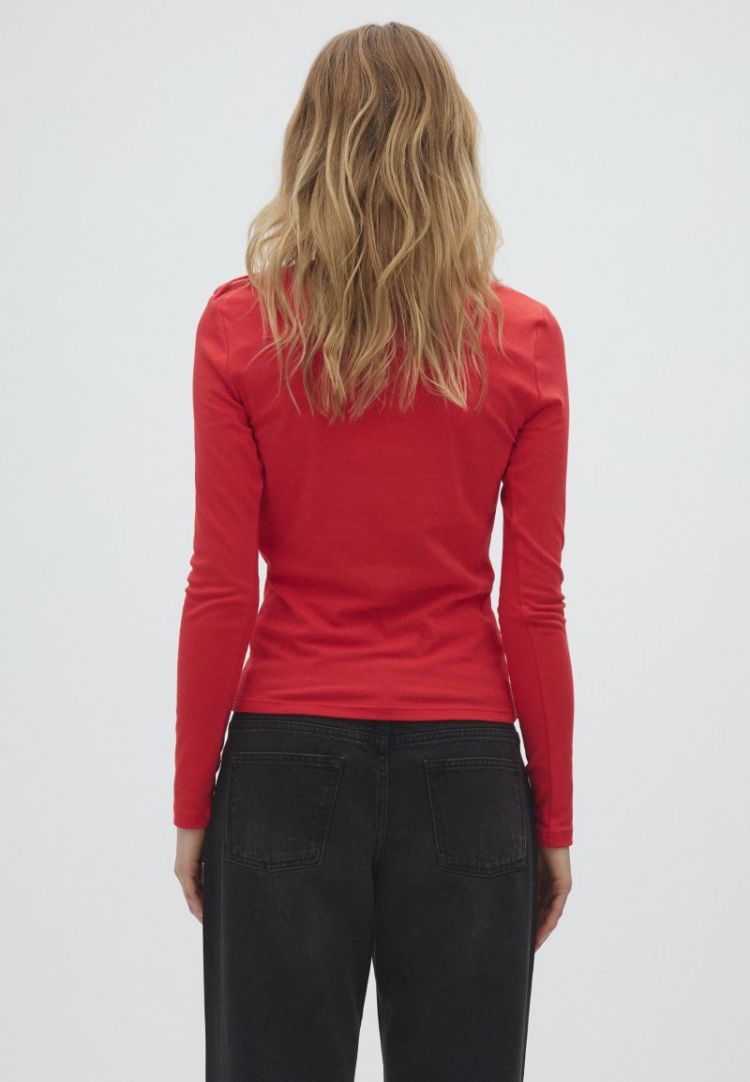 JULISSA-M RED AURA