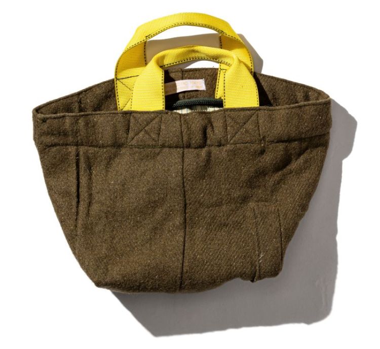 WOOLE TOTE BAG YELLOW LINING 