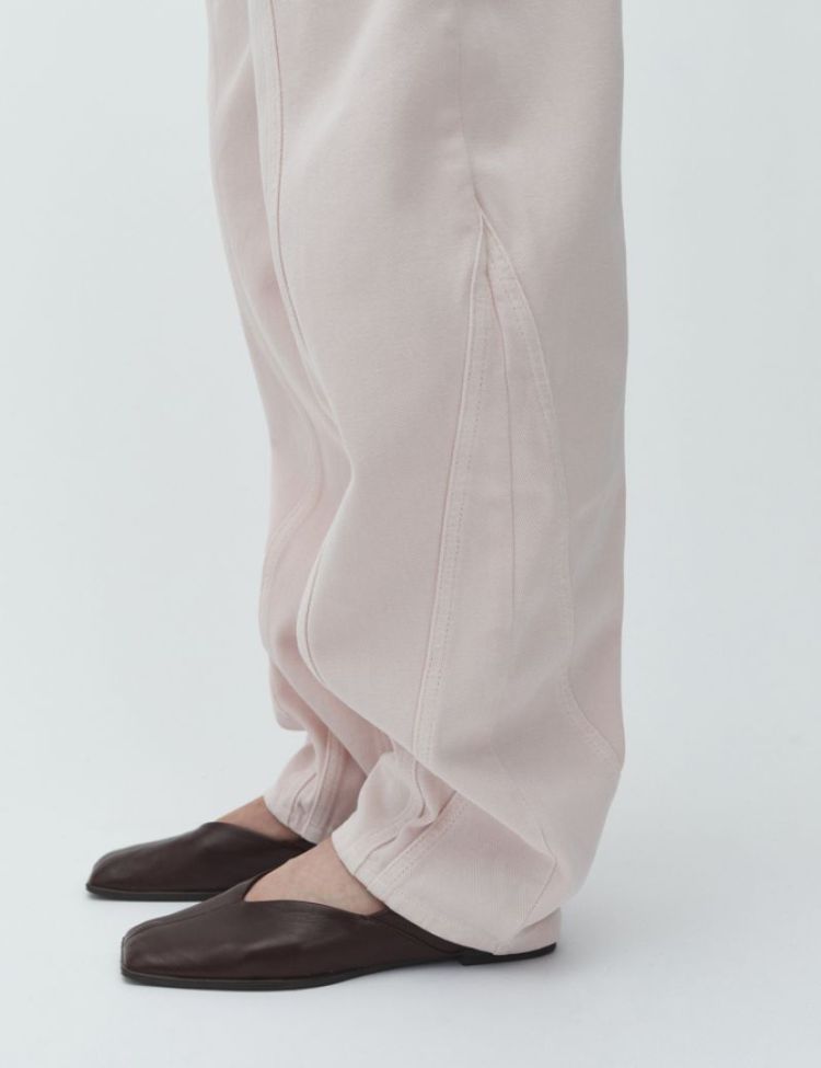 65670794 SUPER PALE PINK