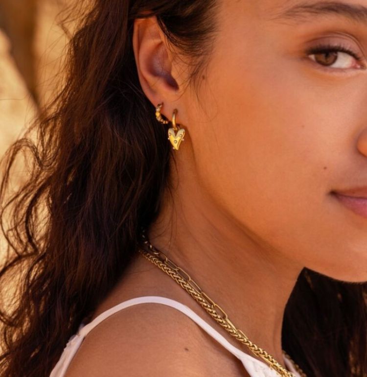EARRINGS 1200 Gold